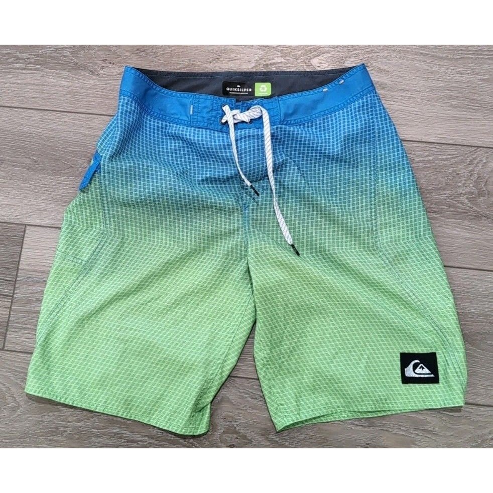 Quicksilver Board Shorts Men's 32 Waist Blue Green Quick Dry Surf Euc